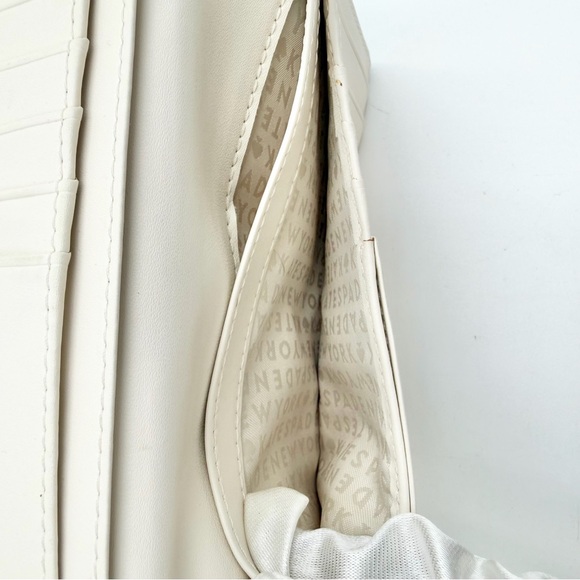 kate spade Mint Green Wallet - Picture 9 of 11